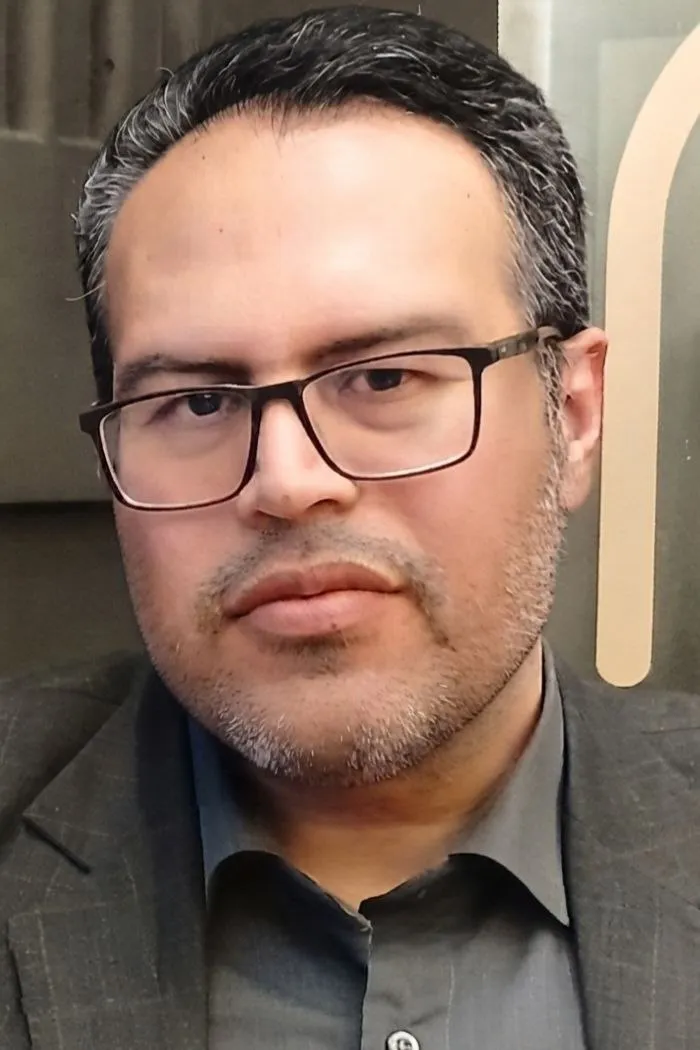 امین اسدی